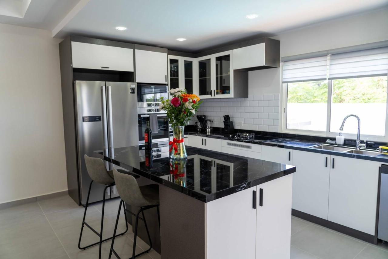 Spacious 3Br Home With Own Private Cozy Pool Koolbaai Exterior photo
